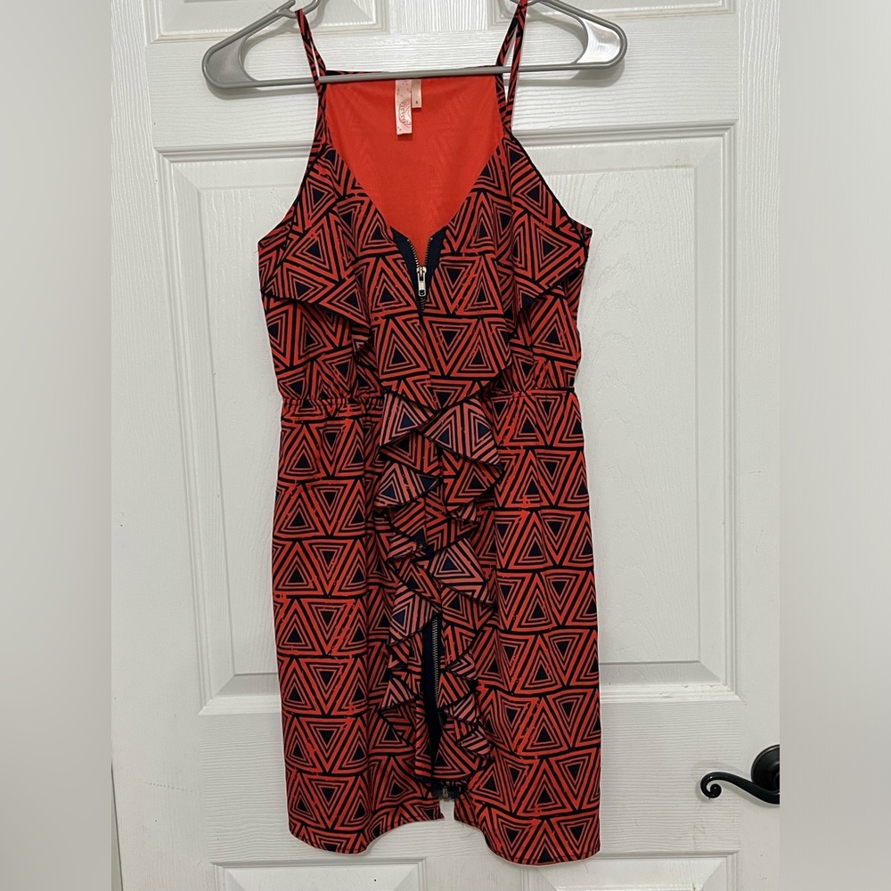 Francesca’s Red and nAvy ruffle zip dress geometric pattern size Small S​